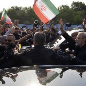 iran ulusal guvenlik yuksek konseyi baskani laricani lubnanda hizbullah genel sekreteri ile bir araya geldi f7pMRDcw