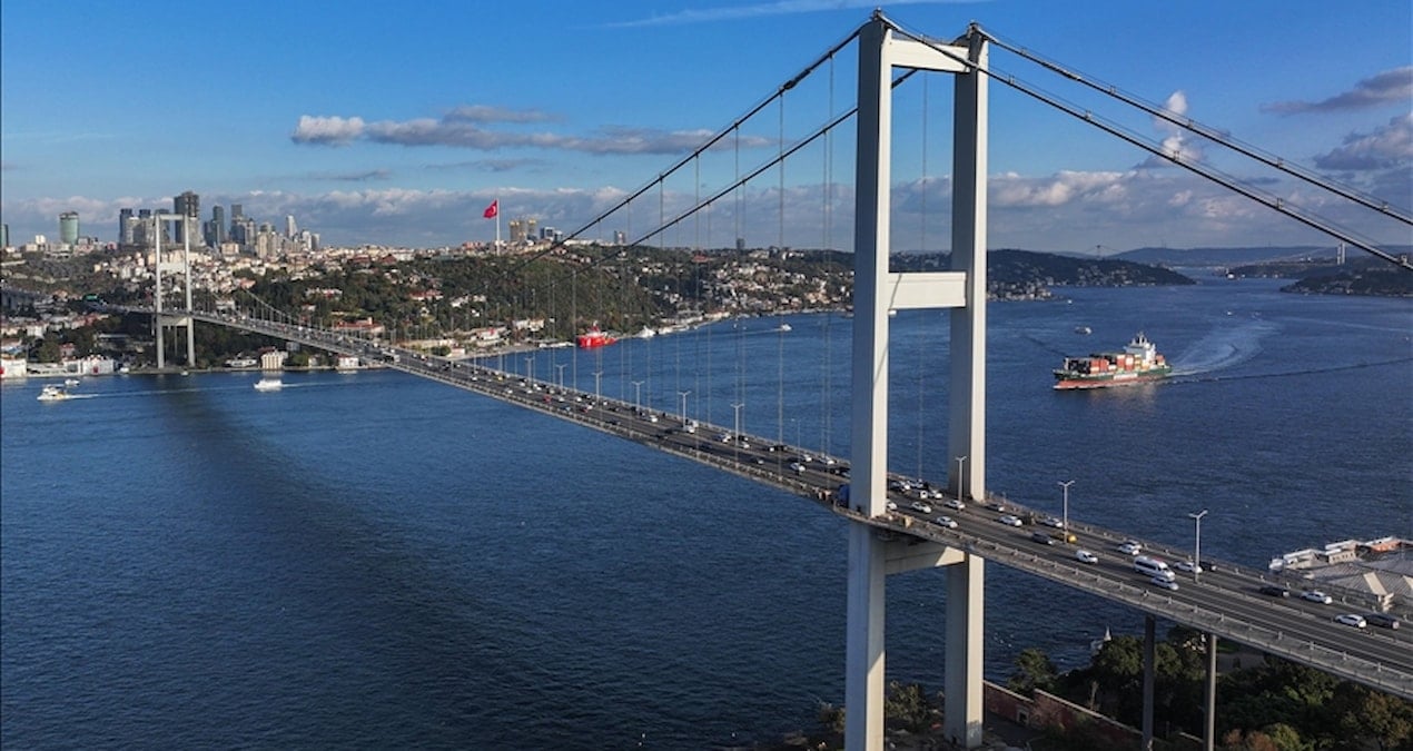 15 temmuz sehitler koprusu ile fatih sultan mehmet koprusu satiliyor maDwy3zK