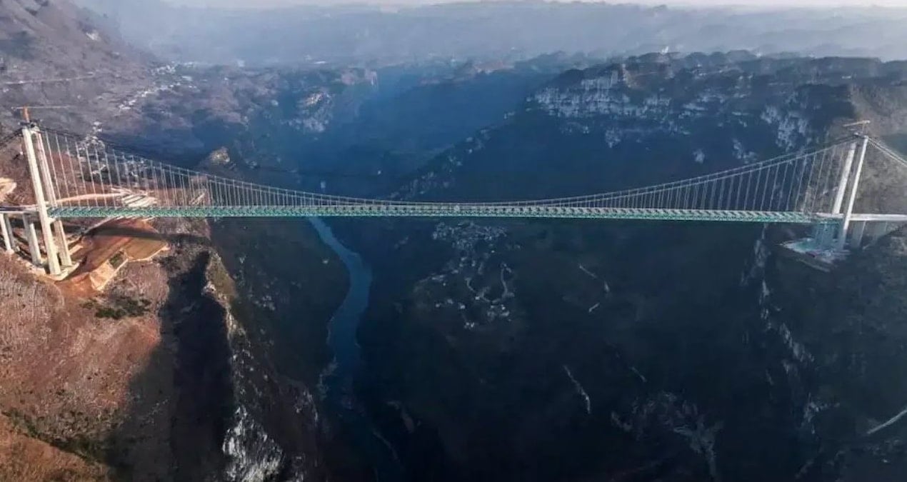 dunyanin en yuksek koprusu ay sonunda trafige aciliyor 1 saatlik yol 90 saniyeye dusecek bvDsI6fn