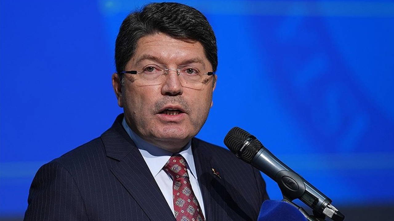 adalet bakani tunc yargi sistemini boyle ovdu bugun yolsuzluktan da teroristten de hesap soruluyor ZVR8BhKZ
