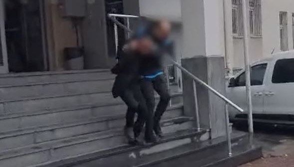 baba ogulun yaralandigi silahli saldirida 2 kisi tutuklandi h2NyitpK.jpg