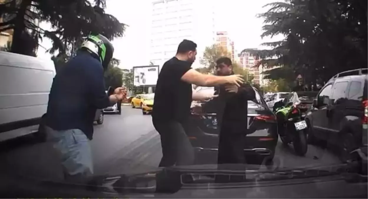 bakirkoyde motosiklet kavgasi gIs35qc2.jpg