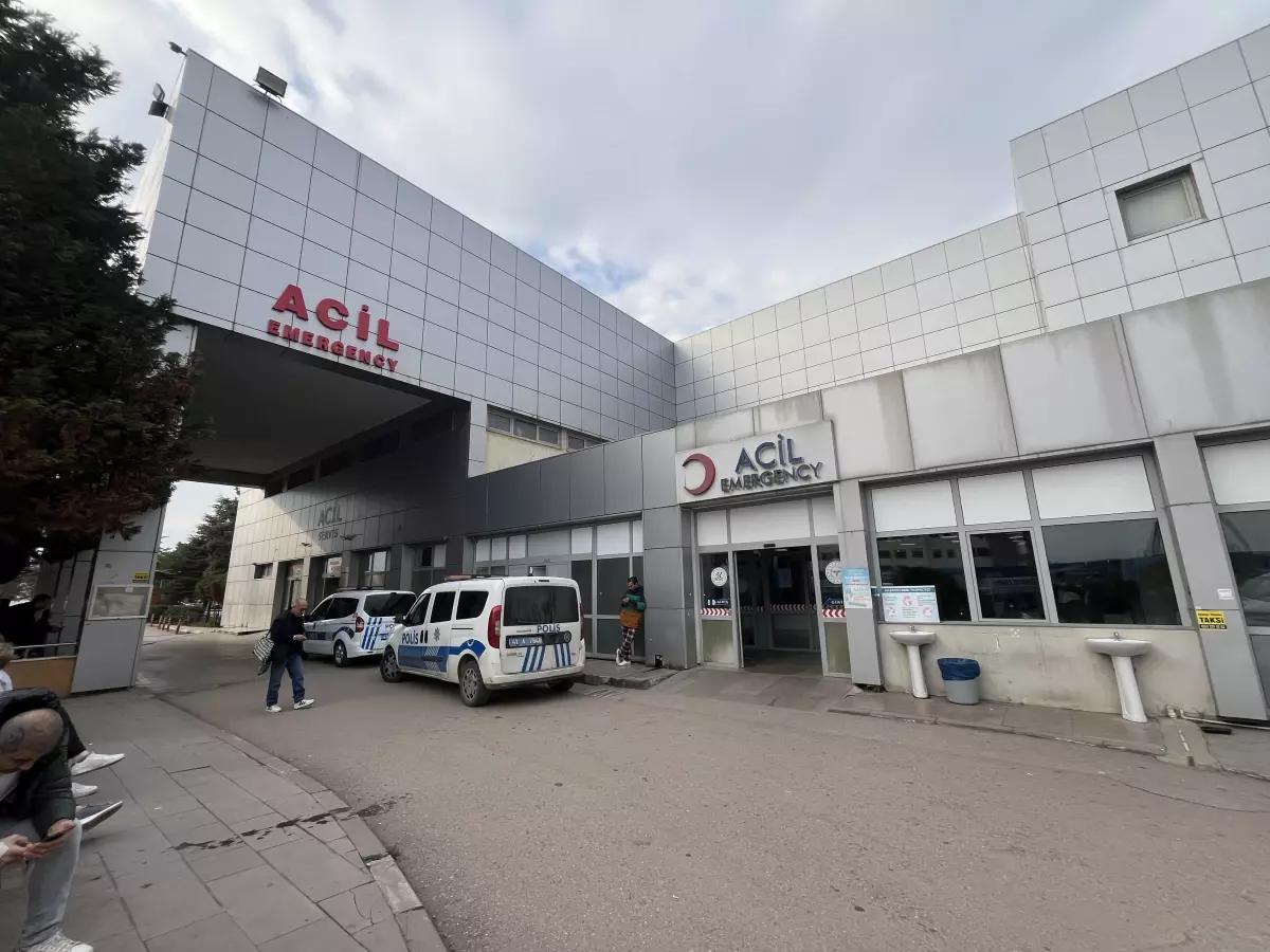 kocaelide bicakli saldiri kadin ciddi yaralandi E554tgap.jpg